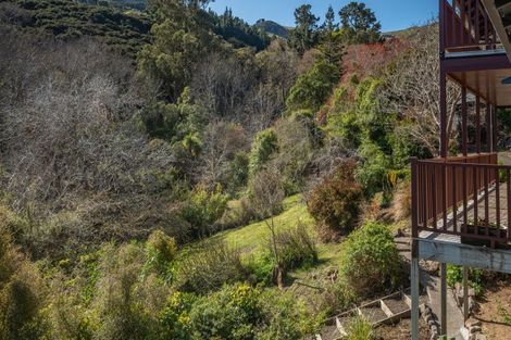 Photo of property in 38 Tizzards Road, Robinsons Bay, Akaroa, 7581