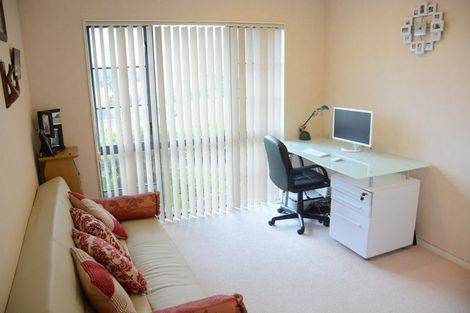 Photo of property in 9 Campile Close, East Tamaki, Auckland, 2016