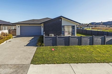 Photo of property in 191 Matua Road, Kumeu, 0810