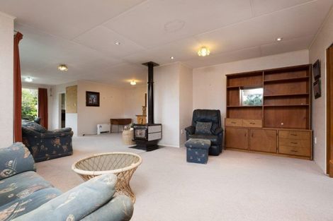 Photo of property in 2 Wayne Place, Ferndale, New Plymouth, 4310