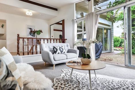 Photo of property in 42 Fitzroy Avenue, Fitzroy, Hamilton, 3206