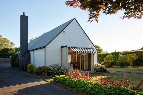 Photo of property in 39 Westburn Terrace, Burnside, Christchurch, 8041