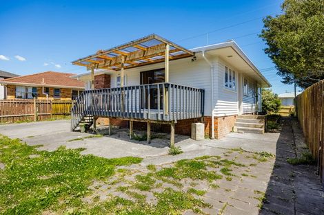 Photo of property in 13 Julian Place, Otara, Auckland, 2023