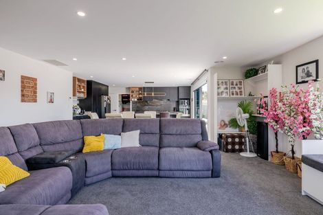 Photo of property in 77 Freedom Drive, Kelvin Grove, Palmerston North, 4414