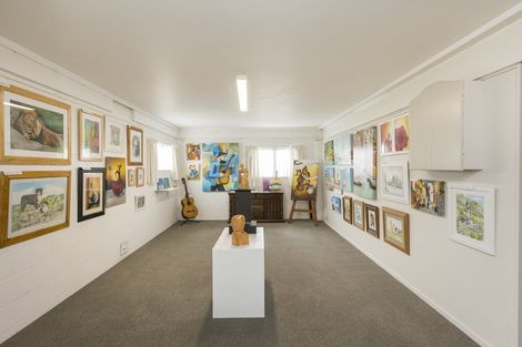 Photo of property in 30 Park View Avenue, Feilding, 4702