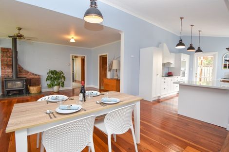 Photo of property in 62 Kent Street, Carterton, 5713