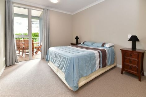 Photo of property in 76 Rewa Rewa Lane, Orewa, 0931