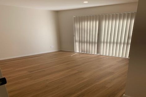 Photo of property in 3c Scenic Drive, Hillpark, Auckland, 2102