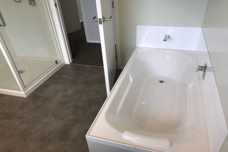 Photo of property in 2b Ataahua Place, Featherston, 5710