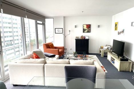 Photo of property in Montreaux Apartments, 5i/164 The Terrace, Wellington Central, Wellington, 6011