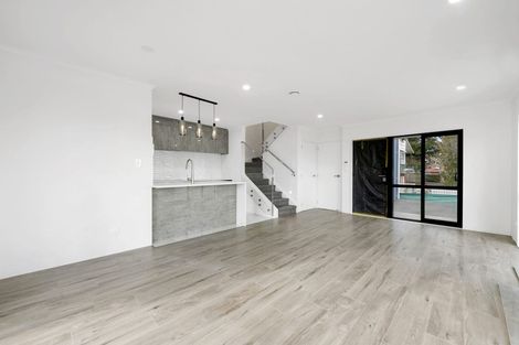 Photo of property in 186a Pakuranga Road, Pakuranga, Auckland, 2010