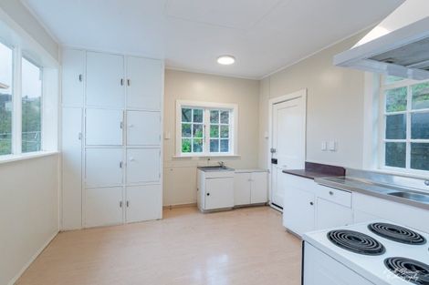 Photo of property in 131 Volga Street, Island Bay, Wellington, 6023