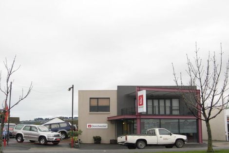 Photo of property in 477 Andersons Bay Road, South Dunedin, Dunedin, 9012