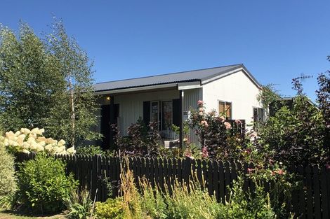 Photo of property in 19 Bengston Street, Eketahuna, 4900