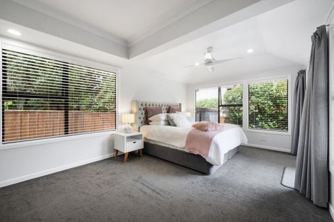 Photo of property in 2/47 Clovelly Road, Bucklands Beach, Auckland, 2012