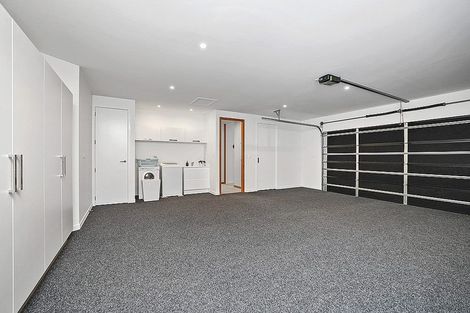 Photo of property in 17 Manurau Crescent, Merrilands, New Plymouth, 4312