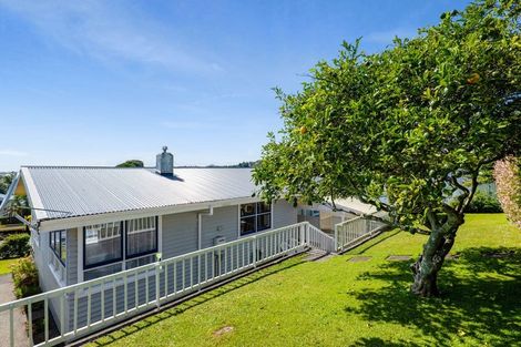 Photo of property in 8 Kitchener Terrace, Moturoa, New Plymouth, 4310