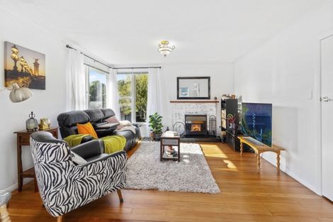 Photo of property in 78 Taylor Terrace, Tawa, Wellington, 5028