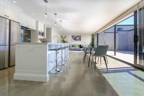 Photo of property in 6/8 Sussex Street, Nelson, 7010