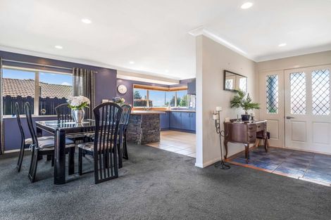 Photo of property in 22 Waitoa Street, Waiuku, 2123