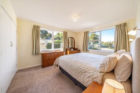 Photo of property in 7 Moehau Grove, Trentham, Upper Hutt, 5018