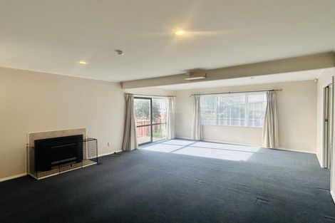 Photo of property in 6 Ngahina Street, Paraparaumu, 5032