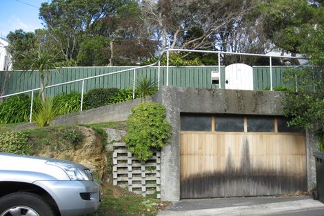 Photo of property in 31 Grove Road, Kelburn, Wellington, 6012