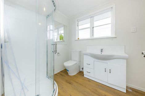 Photo of property in 22 Olive Crescent, Papatoetoe, Auckland, 2025