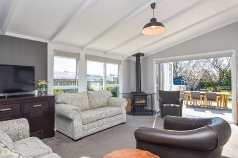 Photo of property in 28 Frederick Street, Carterton, 5713