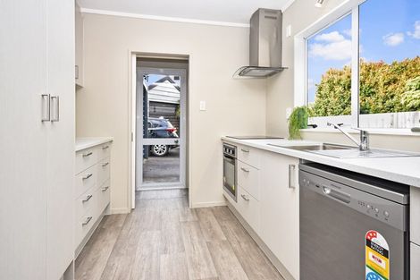 Photo of property in 1/56a Youngs Road, Papakura, 2110