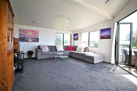 Photo of property in 4a Moray Place, Whiritoa, Whangamata, 3691