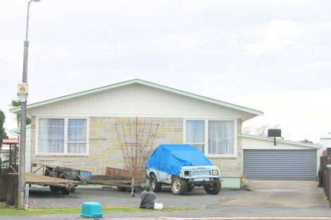 Photo of property in 9 Bremridge Place, Melville, Hamilton, 3206