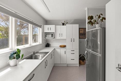 Photo of property in 52-56 Taradale Road, Marewa, Napier, 4110