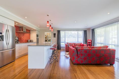 Photo of property in 15 Moses Road, Kaukapakapa, 0873