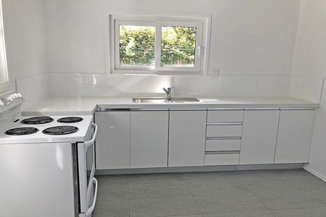 Photo of property in 1/18 Tironui Station Road East, Papakura, 2112