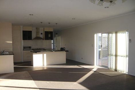 Photo of property in 16 Wessex Place, Rototuna North, Hamilton, 3210