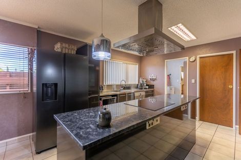 Photo of property in 64 Hetley Crescent, Taradale, Napier, 4112