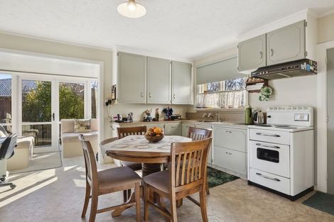 Photo of property in 6 Koremata Street, Green Island, Dunedin, 9018