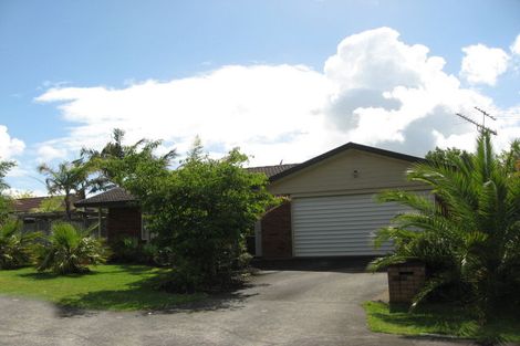 Photo of property in 7 Chippewa Place, Conifer Grove, Takanini, 2112
