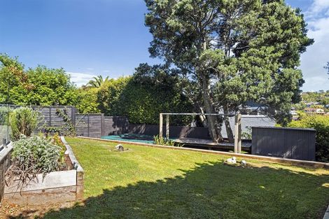 Photo of property in 17 Mayfair Crescent, Mairangi Bay, Auckland, 0630