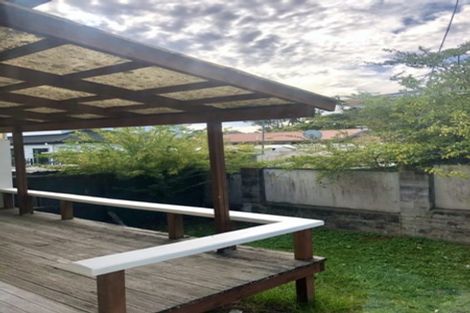 Photo of property in 1/52 Glen Road, Ranui, Auckland, 0612