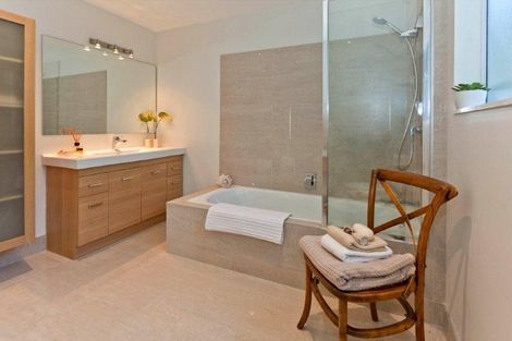 Photo of property in 17 Crescent Road, Parnell, Auckland, 1052