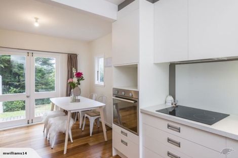 Photo of property in 51 Renown Road, Raumati South, Paraparaumu, 5032