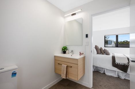 Photo of property in 12b Leighton Avenue, Waiwhetu, Lower Hutt, 5010