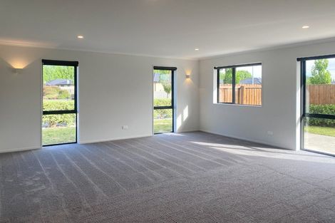 Photo of property in 77 Sir John Mckenzie Avenue, Yaldhurst, Christchurch, 8042