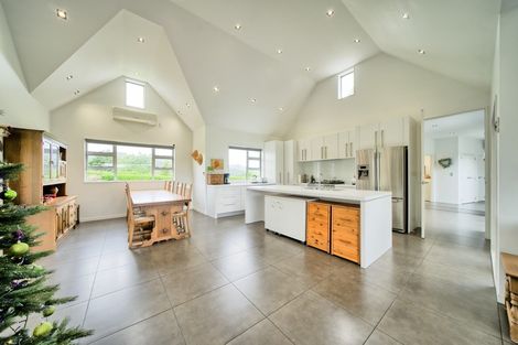 Photo of property in 71 Kirton Drive, Riverstone Terraces, Upper Hutt, 5018