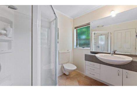 Photo of property in 110 Landing Drive, Albany, Auckland, 0632