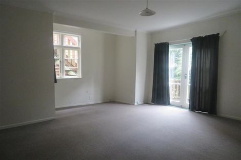 Photo of property in 1 Mortimer Terrace, Aro Valley, Wellington, 6021
