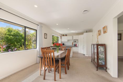 Photo of property in 131 Summerhill Drive, Fitzherbert, Palmerston North, 4410