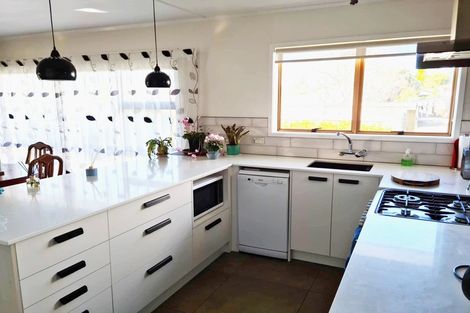 Photo of property in 12a Carter Drive, Pomare, Rotorua, 3015